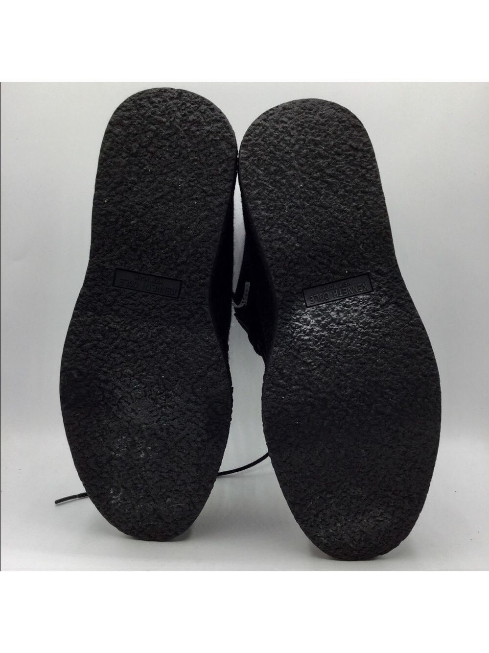 KENNETH Cole New York Phoenix Wallabee Boots
Dark Gray Size 9.5 - Picture 8 of 9